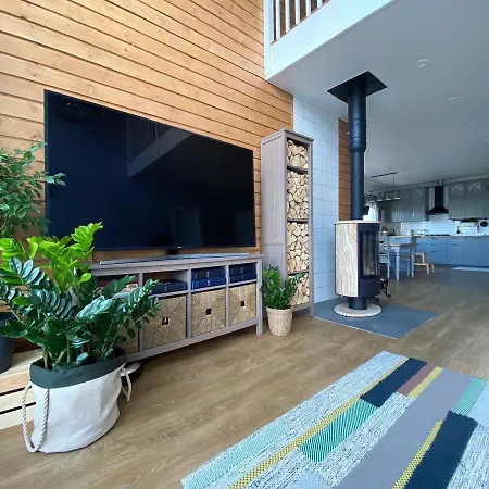 Casa Completa, Via Simone Stratico Villa Milan